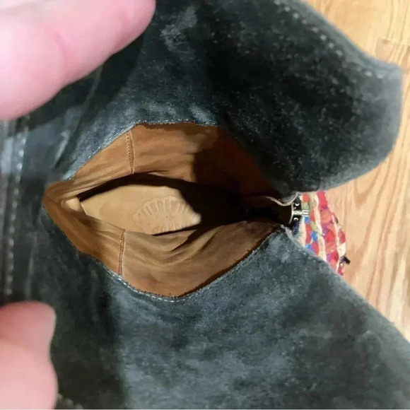 Fiorentini + Baker army green suede zip boots - Picture 7 of 9